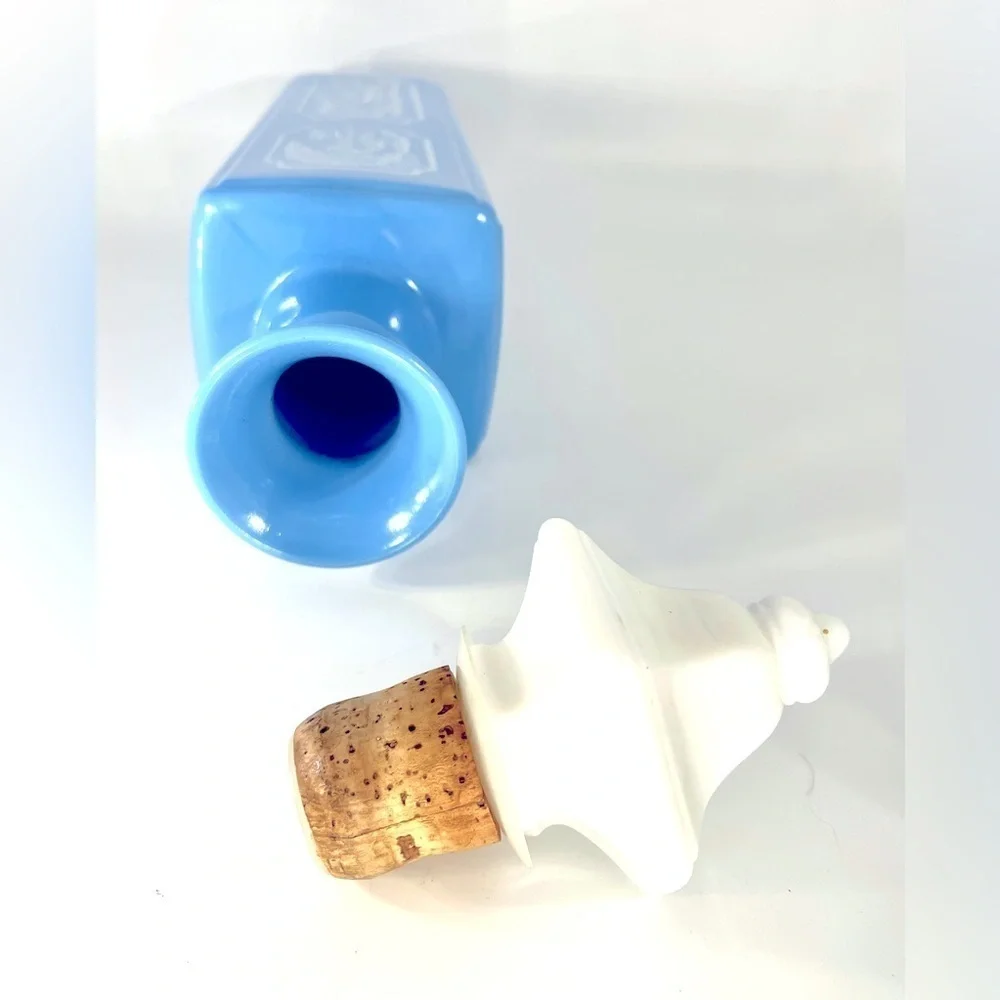 Jim Beam 1965 Blue Slag Milk Glass Decanter Whiskey Bottle Shepard & Dog Cork
